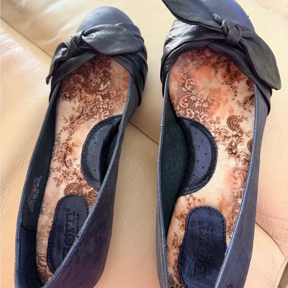 Born Navy Blue slip in’s